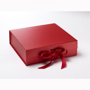 Čína OEM Nový design Ruční Magnetic Box Dárková krabice Obal Box pro kosmetiku